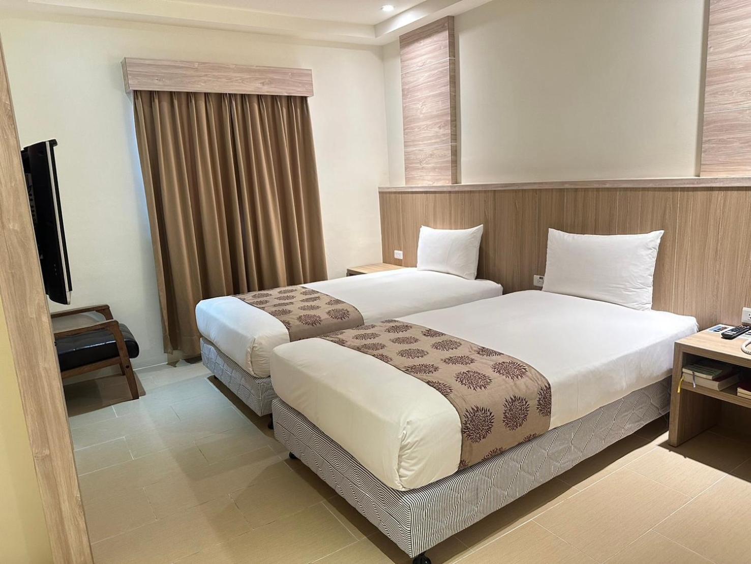 East Town 26 Hotel Hualien City Exterior foto