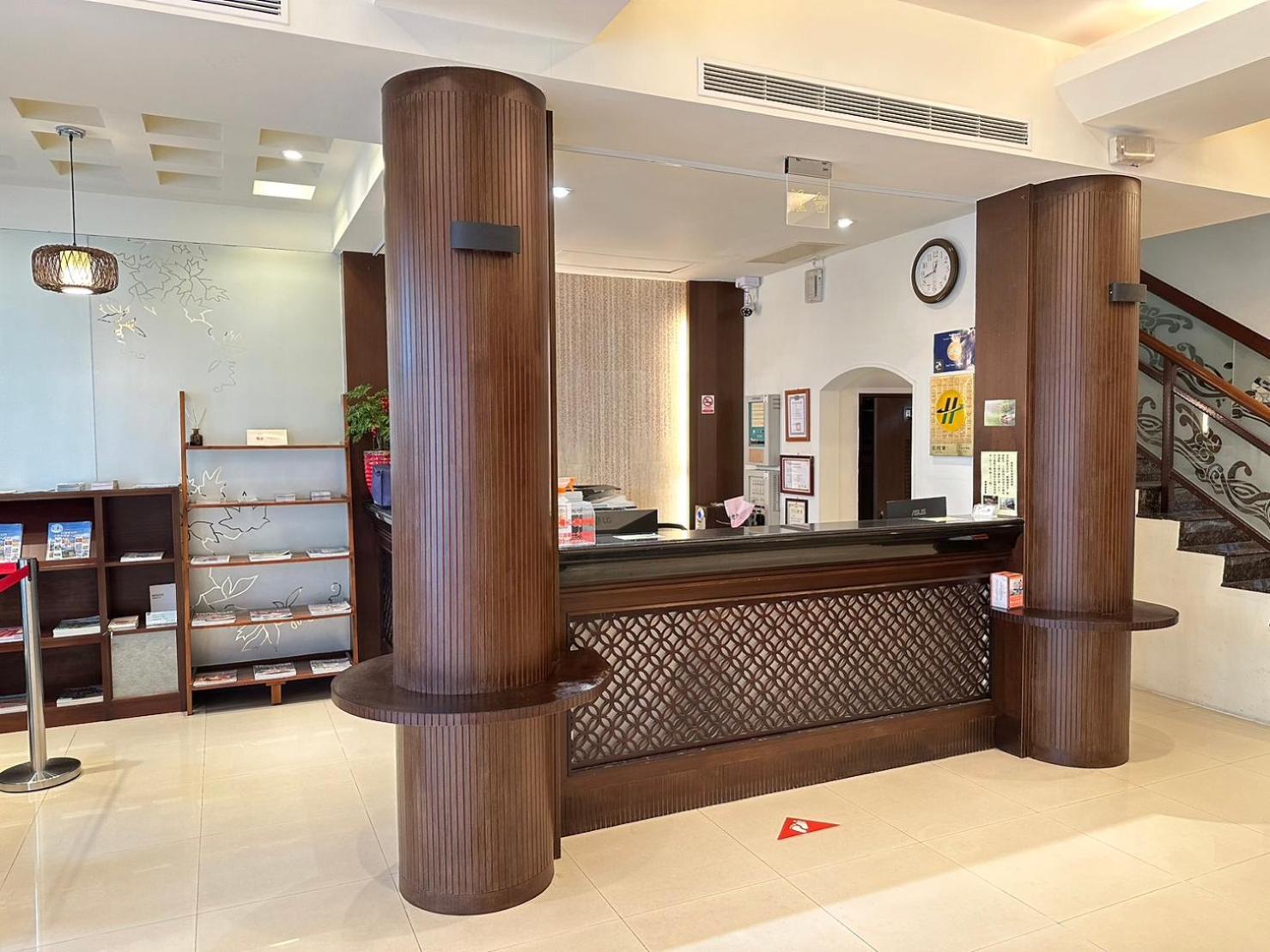East Town 26 Hotel Hualien City Exterior foto