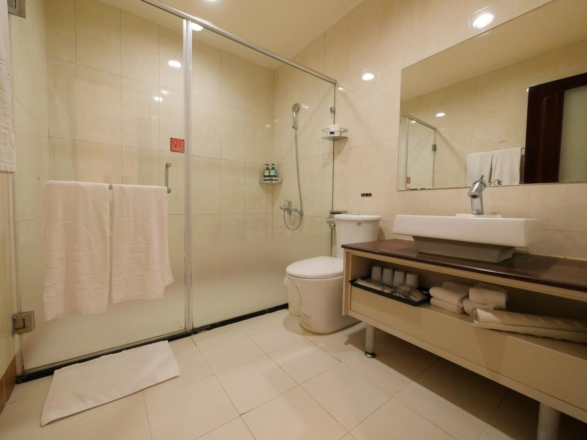 East Town 26 Hotel Hualien City Exterior foto
